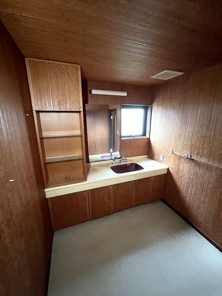 8SLDK Modern Japanese House for Sale in Awara, Fukui - Image 22