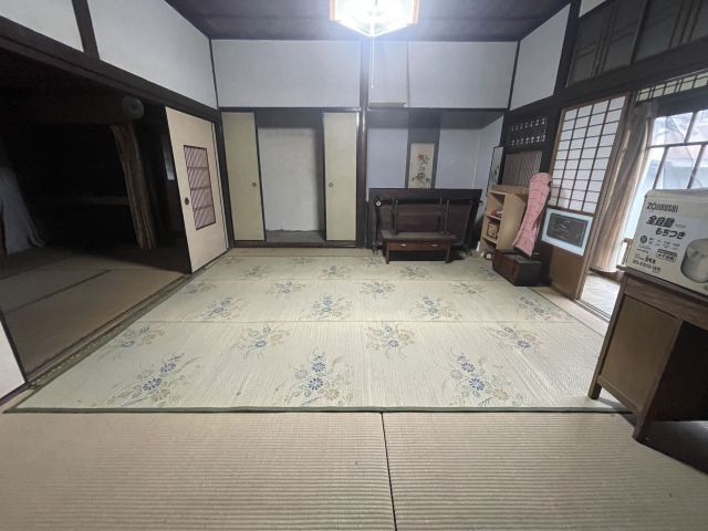 1886 Kominka in Nakatsu, Oita with 300 sqm Land - Thumbnail 2