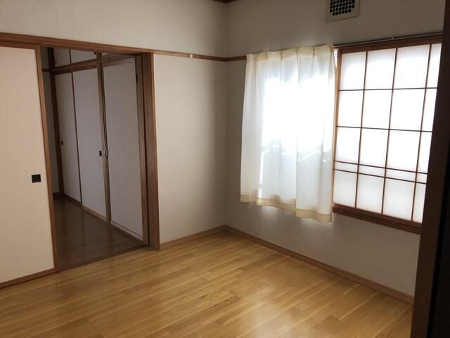 2K Apartment for Rent in Higashi-ku, Niigata City - 33.12 sqm - Thumbnail 3