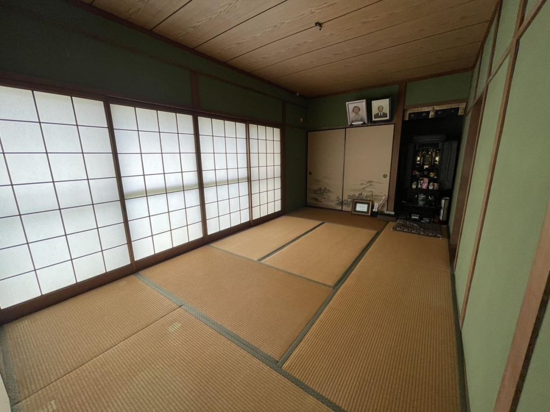 6LDK Wooden House for Sale in Hofu, Yamaguchi - 112 sqm - Thumbnail 3