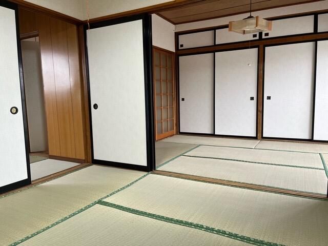 12-Unit Apartment Building for Sale in Ishinomaki, Miyagi - Thumbnail 4