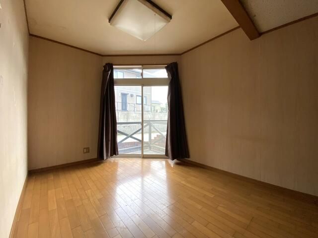 5LDK Detached House for Sale in Komatsu, Ishikawa - Thumbnail 4