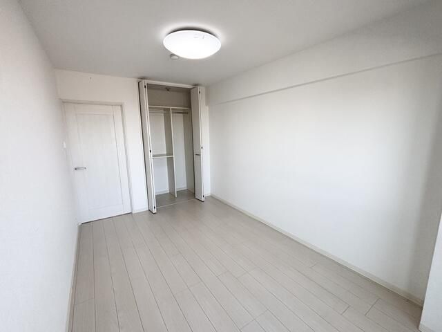 2LDK Apartment for Sale in Toyama City, 80m² - Thumbnail 2
