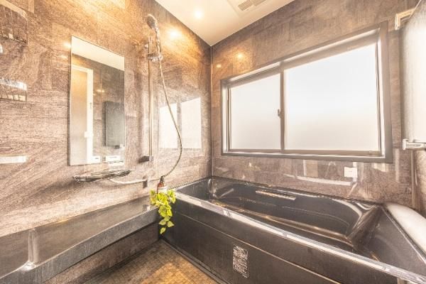 Dual 4LDK House for Sale in Toyonaka, Osaka - 294 sqm - Image 29