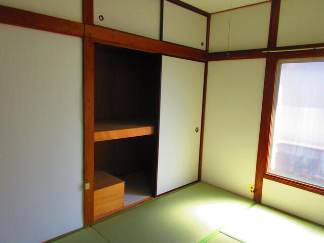 1DK Apartment for Rent in Higashimurayama, Tokyo - Thumbnail 4