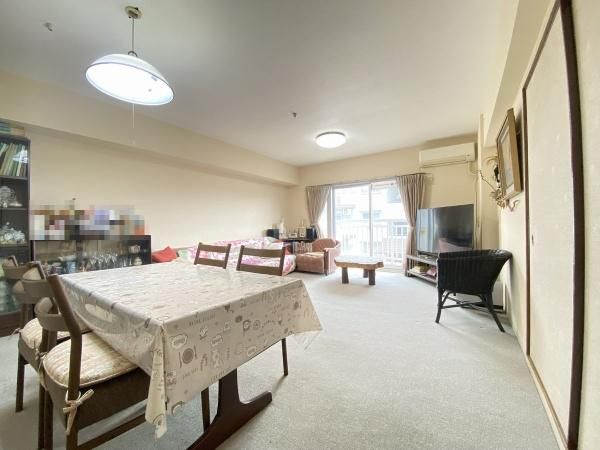 4LDK Townhouse for Sale in Tama City, Tokyo - Thumbnail 4