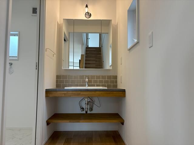 New 4-Bedroom House in Kikuyo, Kumamoto with Garden & Parking - Image 22