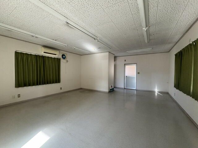 Shop/Office for Rent in Kanazawa - Sun Green Heights - Thumbnail 3