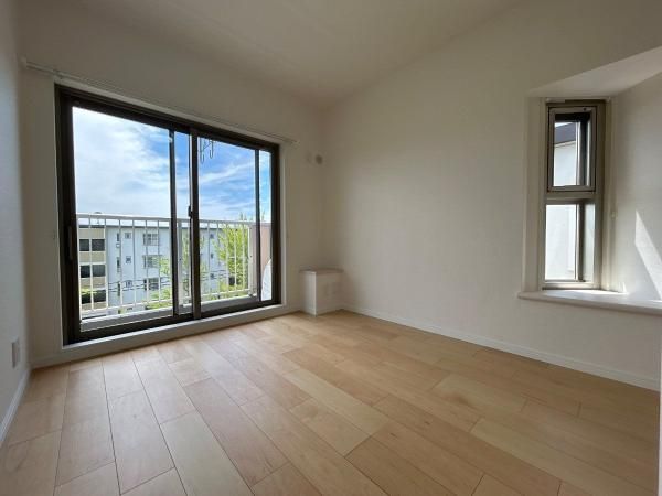 3LDK Used Condominium in Mihama-ku, Chiba City - Thumbnail 4