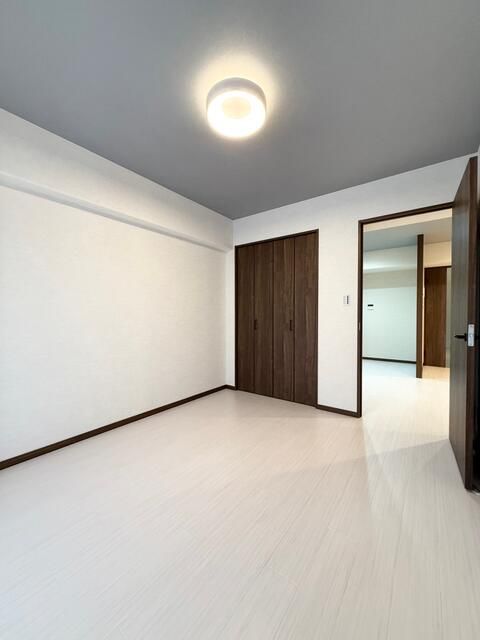 Renovated 3LDK Apartment Near Misato Station, Saitama - Thumbnail 4
