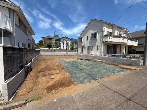 New 1SLDK House for Sale in Quiet Kunitachi, Tokyo - Thumbnail 3