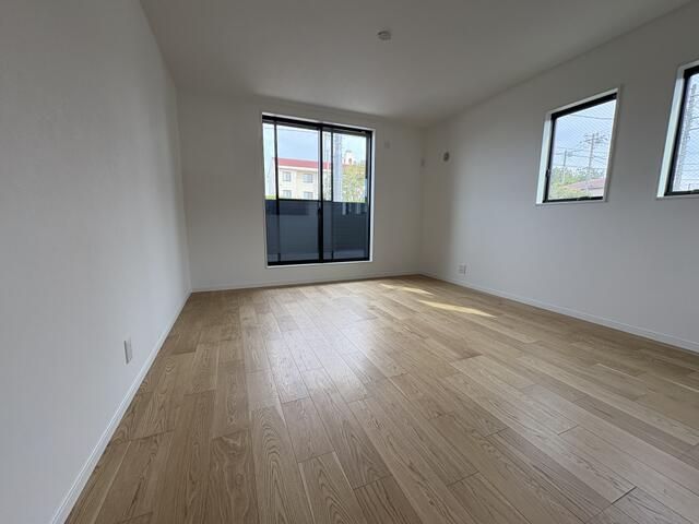 New 1LDK Apartment in Chigasaki, Kanagawa - Thumbnail 3