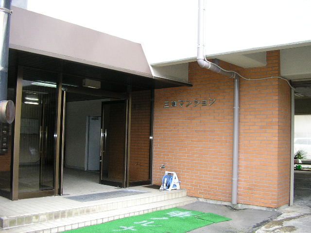 3DK Apartment for Rent in Morioka, Iwate - 53.41 sqm - Thumbnail 2