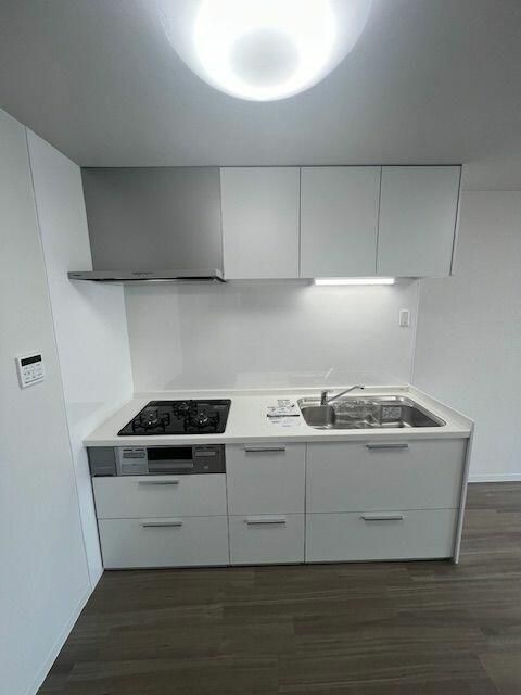 2LDK Apartment for Sale in Urawa-ku, Saitama City, Saitama - Thumbnail 4