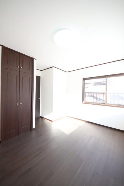 Refurbished 6LDK House in Quiet Niigata Neighborhood - Thumbnail 4