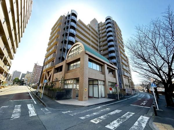 CI Mansion Keio Inagi 2SLDK Condo for Sale in Inagi, Tokyo - Thumbnail 3
