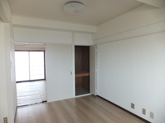 2LDK Apartment for Rent in Higashi Ward, Niigata City - Thumbnail 2