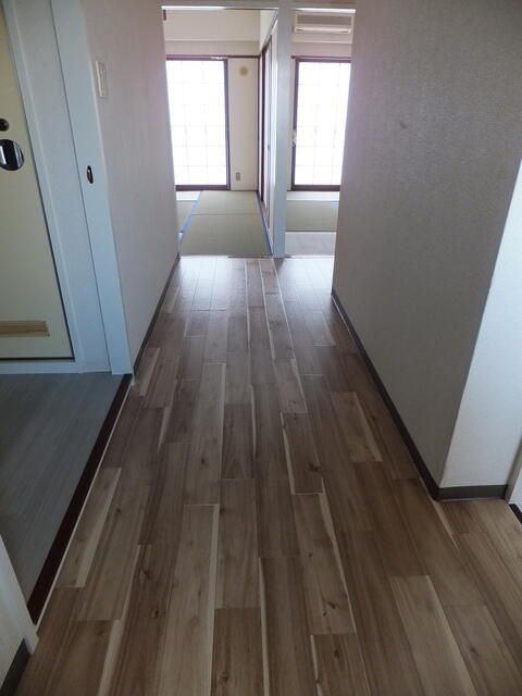 2LDK Apartment for Rent in Higashi Ward, Niigata City - Thumbnail 3