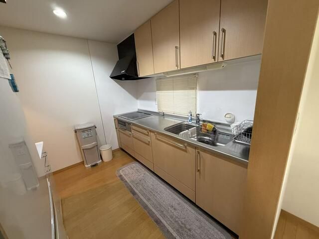 4LDK Detached House for Sale in Sapporo's Kita Ward with Parking - Image 29