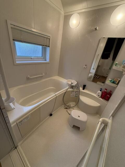 4LDK Detached House for Sale in Sapporo's Kita Ward with Parking - Image 29