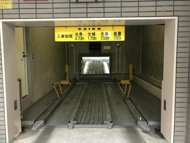Rental Parking Space in Taito, Tokyo - Near Kuramae & Asakusa Stations - Thumbnail 3