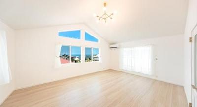 2LDK Detached House for Sale in Yokosuka's Shonan International Village — Image 22, Yokosuka, Kanagawa