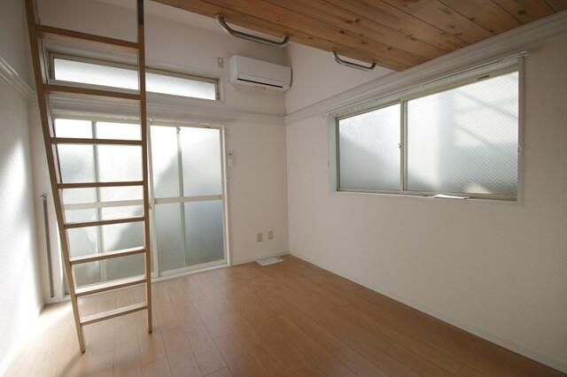 1K Apartment for Rent in Koriyama, Fukushima - 19.17 sqm - Thumbnail 3