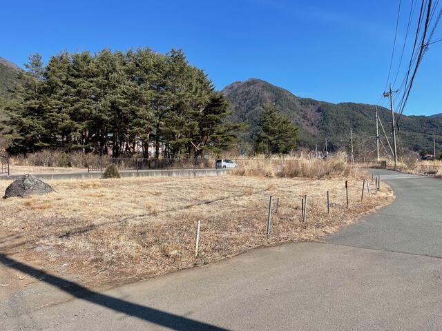 415 sqm Land Plot for Sale in Fujikawaguchiko, Yamanashi - Thumbnail 4