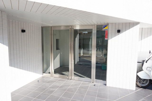 1K Apartment for Rent in Kita City, Tokyo - Thumbnail 3