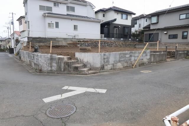 Land for Sale in Ome City, Tokyo - 144.46 sqm Vacant Lot - Thumbnail 2