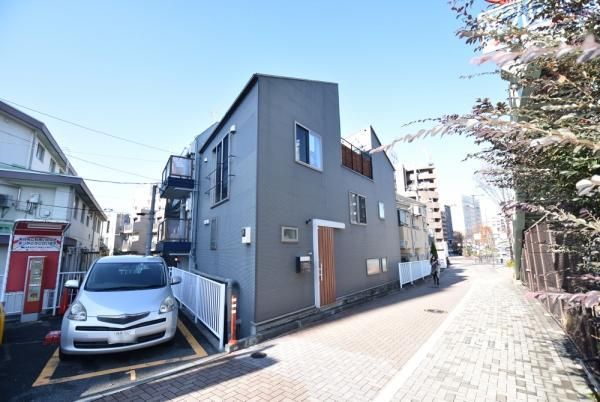 2011 Built 2LDK House for Sale in Nakano, Tokyo - Image 50