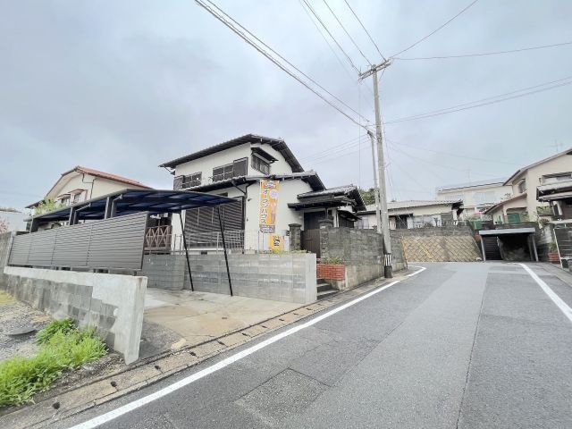 4LDK House for Sale in Dazaifu, Fukuoka | 242 sqm Land - Image 7