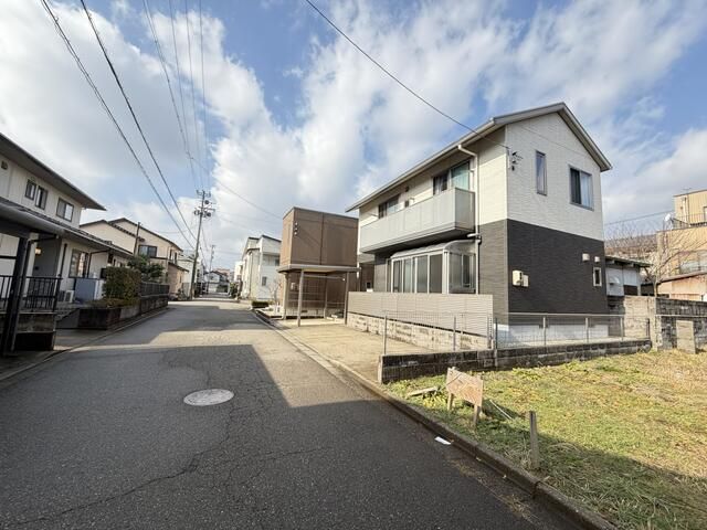 3LDK Used Detached House in Fukui City, 88.68 sqm - Thumbnail 3