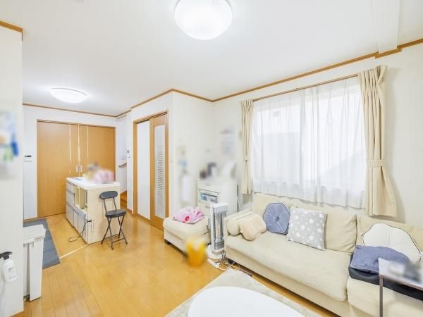 4LDK Wooden House for Sale in Yokohama Tsurumi, Kanagawa - Thumbnail 4