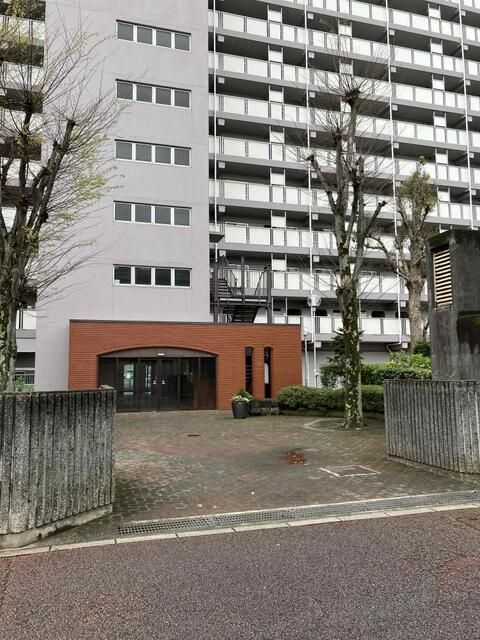 Chiba Sunny Town 1R Apartment for Rent near Higashi-Chiba Station - Thumbnail 2