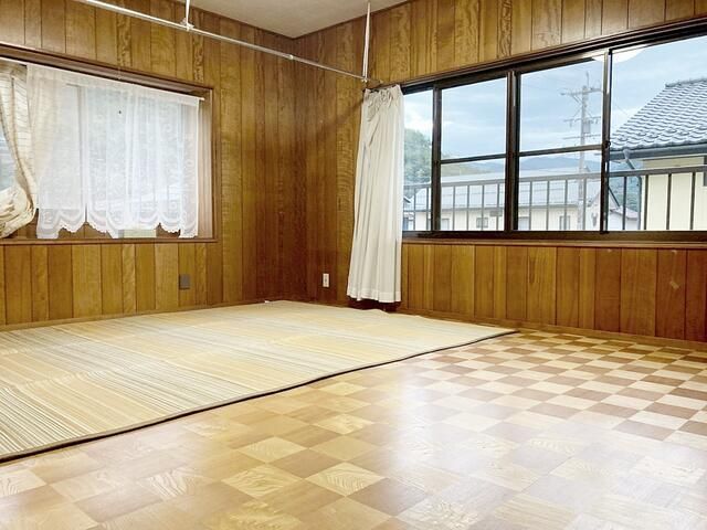 7LDK House for Sale in Nagano City's Matsushiro Onsen Area - Thumbnail 4
