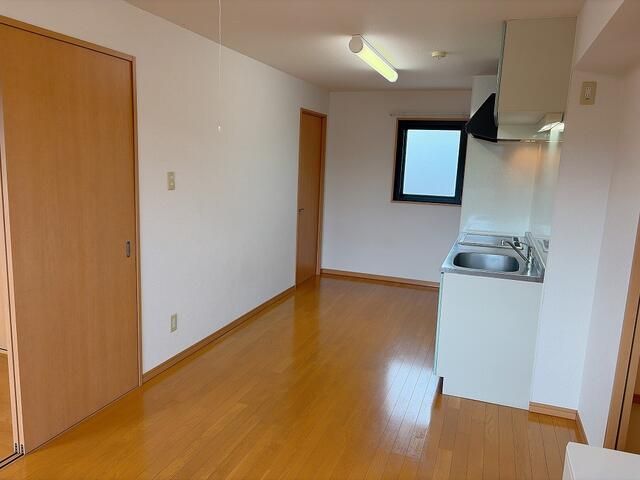 2LDK Apartment for Rent in Morioka City, Iwate - Thumbnail 3