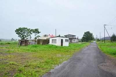 Prefabricated material storage facility on the outskirts of Isobunnai Station: Villas, real estate, properties for sale Hometown Information Center: Nationwide rural living property data — Image 2, Shibecha, Hokkaido