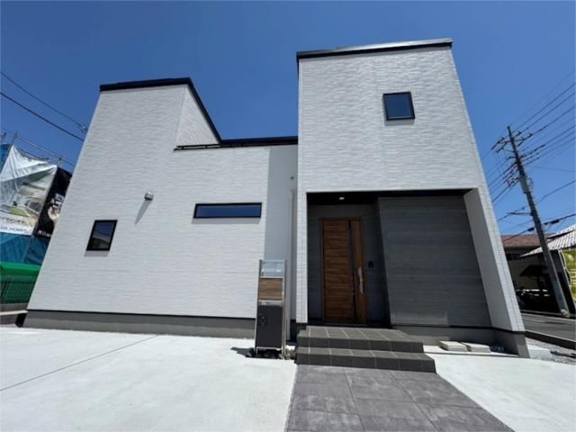 New 3LDK House in Takasaki with 3 Car Parking - Thumbnail 2