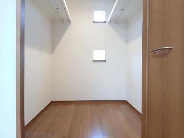 2018-Built 4LDK House for Sale in Kofu, Yamanashi - Thumbnail 4