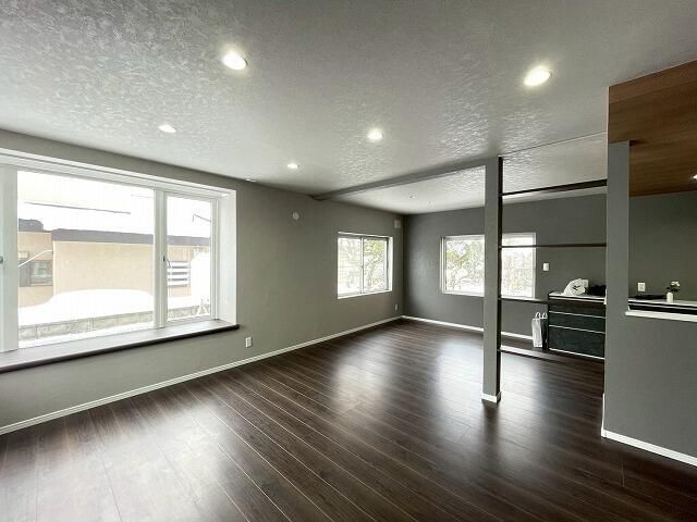 Renovated 3LDK House in Kita-ku, Sapporo, 119 sqm - Thumbnail 4