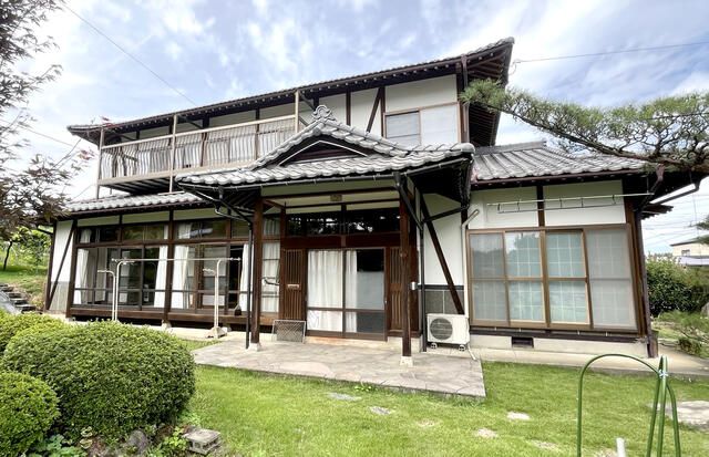 Spacious 7DK Countryside House on Large Plot in Nagano - Main Image