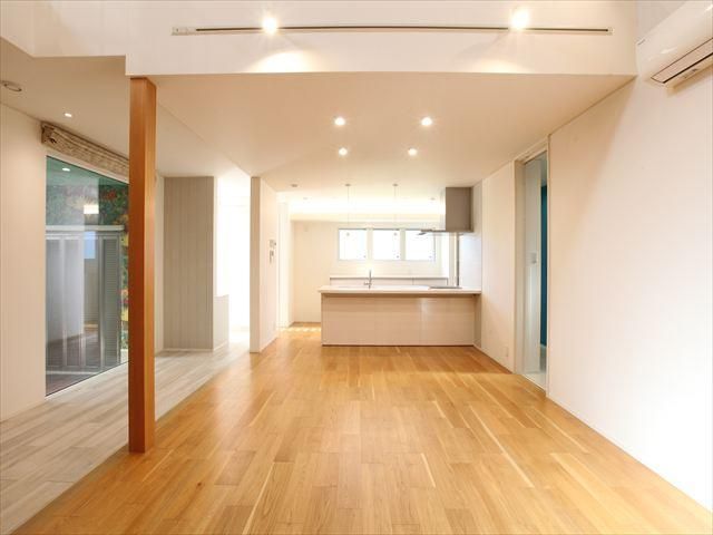 Modern 3LDK Detached House for Sale in Nomi, Ishikawa - Thumbnail 2