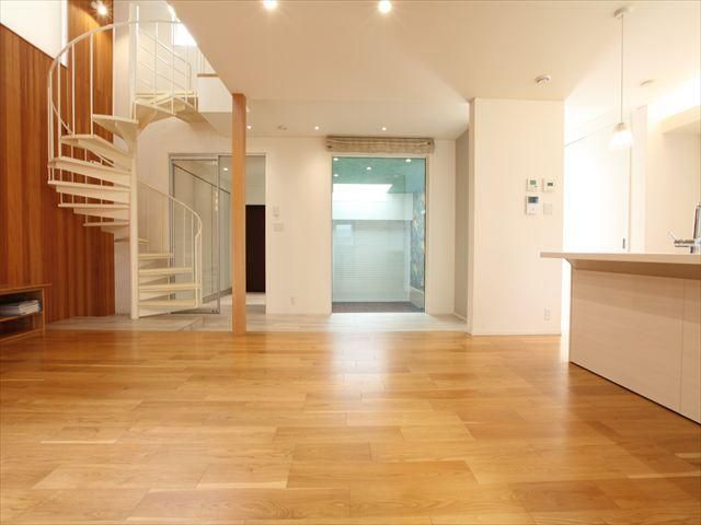 Modern 3LDK Detached House for Sale in Nomi, Ishikawa - Thumbnail 3
