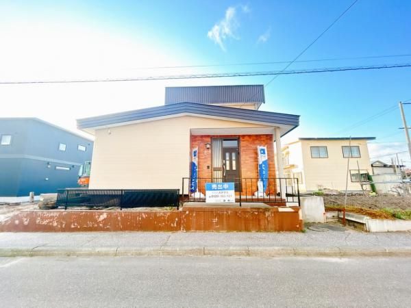Renovated 4LDK House for Sale in Kitami, Hokkaido - Thumbnail 2