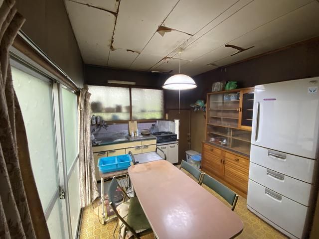 1964 4DK House in Onomichi, Hiroshima with 165 sqm Land - Thumbnail 3