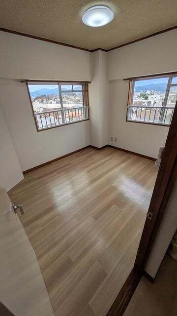 Kyofuku Hinode Mansion 3DK Apartment for Rent in Fukui City - Thumbnail 3