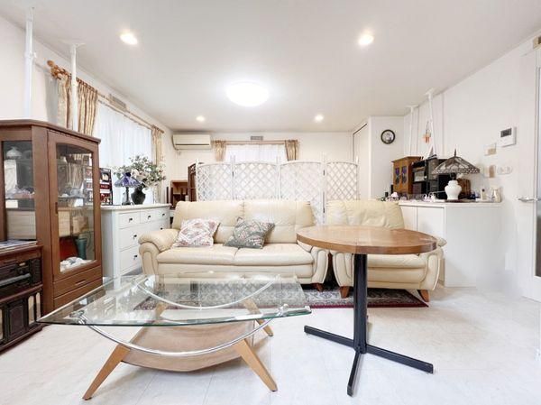 3LDK Detached House for Sale in Yamato City, Kanagawa - Thumbnail 2
