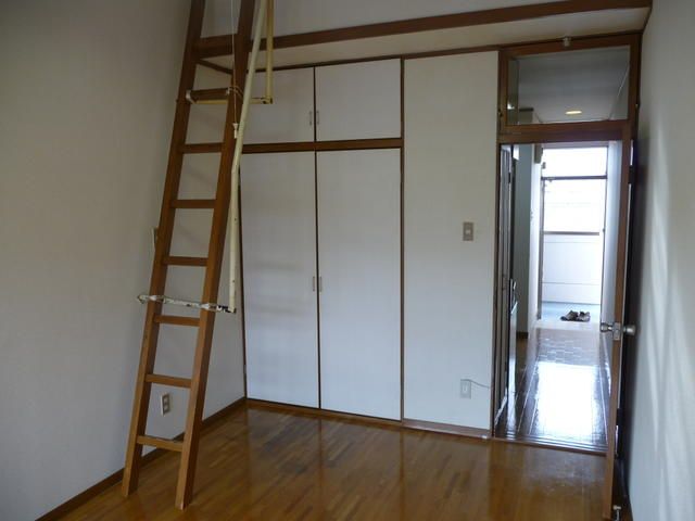 1K Apartment for Rent in Matsumoto, Nagano - 30,000 Yen - Thumbnail 4