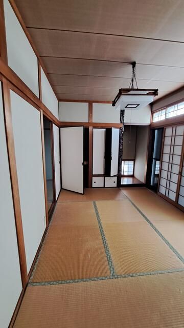 5DK Detached House for Sale in Kirigaoka, Kitakyushu - Thumbnail 2